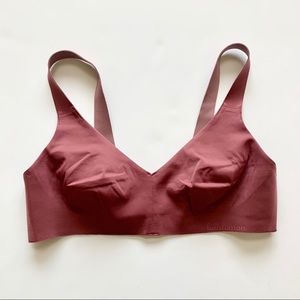 Lululemon Athletica Like Nothing Bra, Size 34B